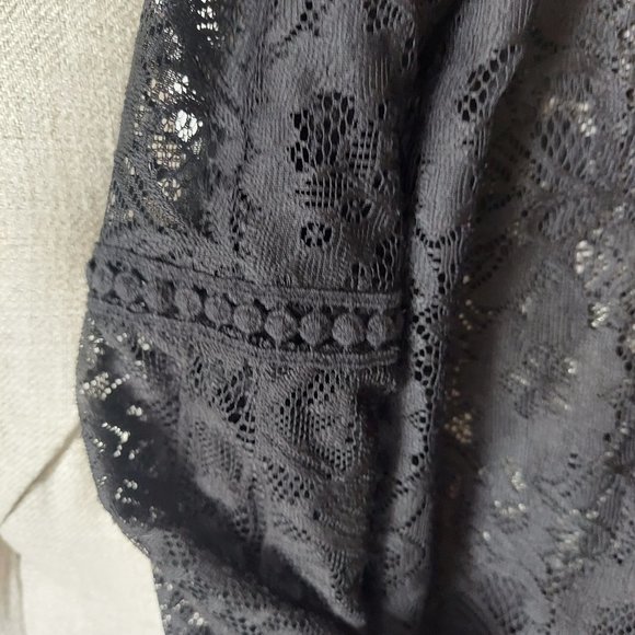Lace Tunic - Picture 7 of 7